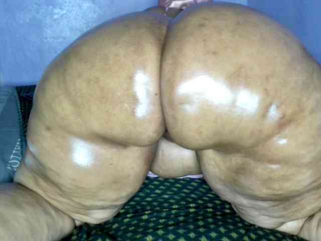 Big-Ass-Wilma webcam