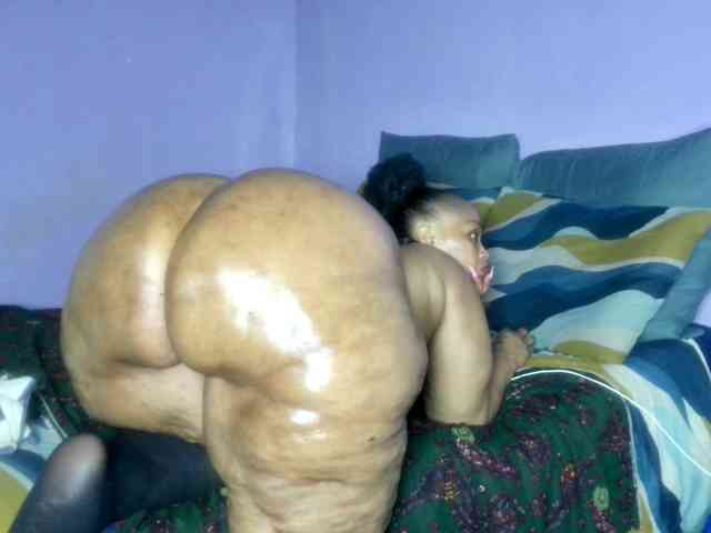 Big-Ass-Wilma webcam