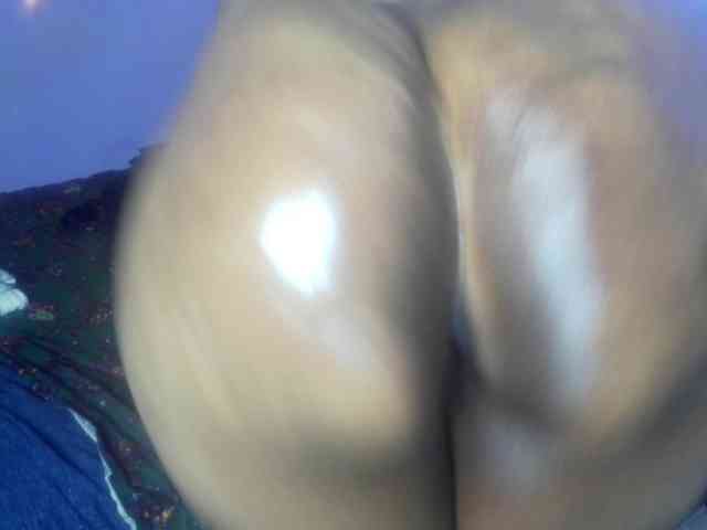 Big-Ass-Wilma webcam