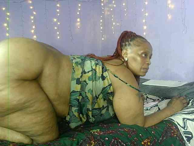 Big-Ass-Wilma webcam