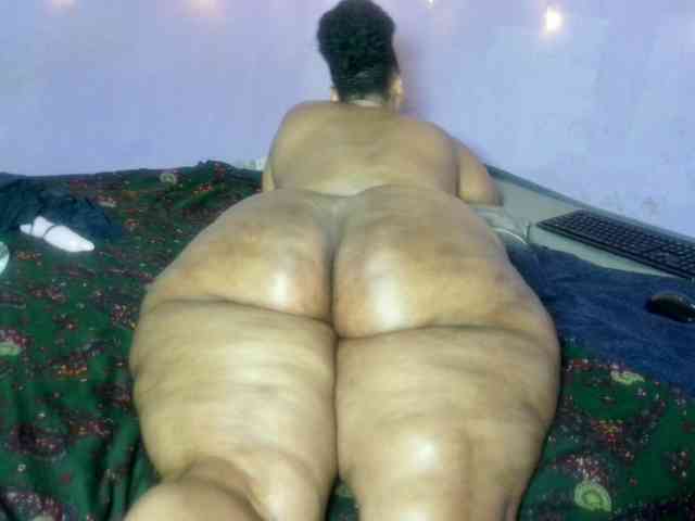 Big-Ass-Wilma webcam