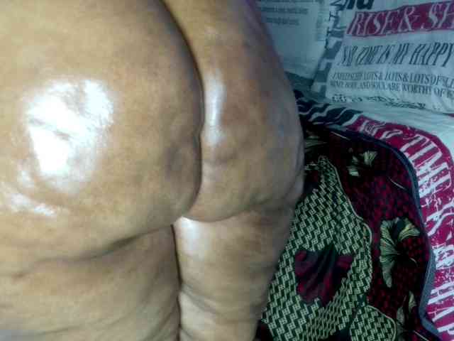 Big-Ass-Wilma webcam