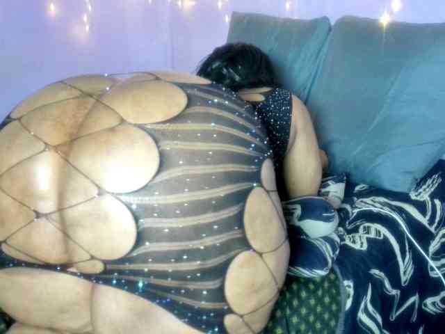 Big-Ass-Wilma webcam