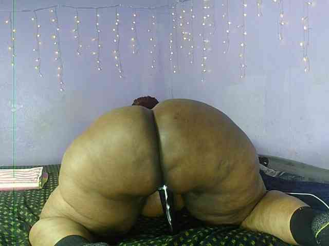 Big-Ass-Wilma webcam