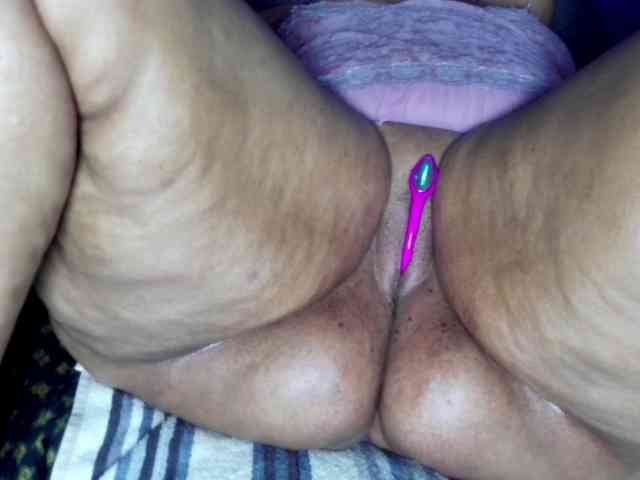 Big-Ass-Wilma webcam