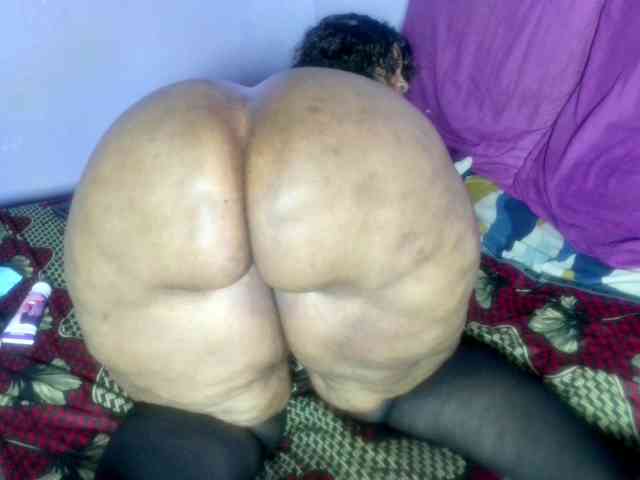 Big-Ass-Wilma webcam