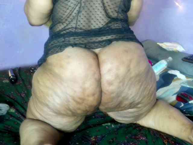 Big-Ass-Wilma webcam