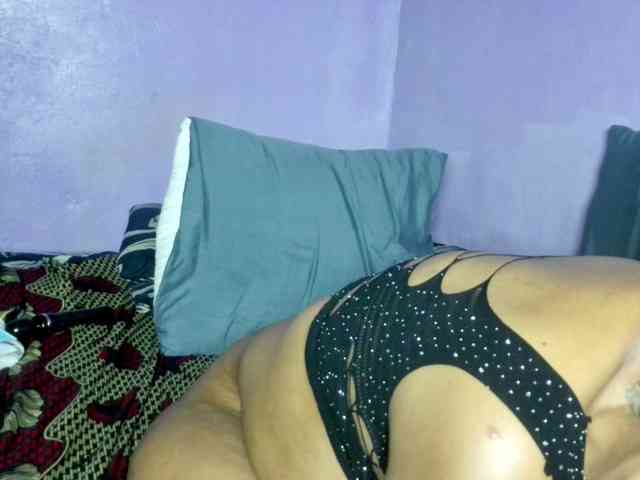 Big-Ass-Wilma webcam