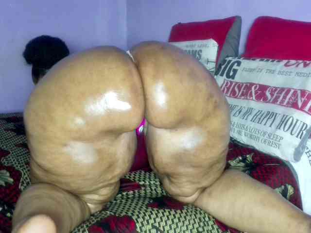 Big-Ass-Wilma webcam