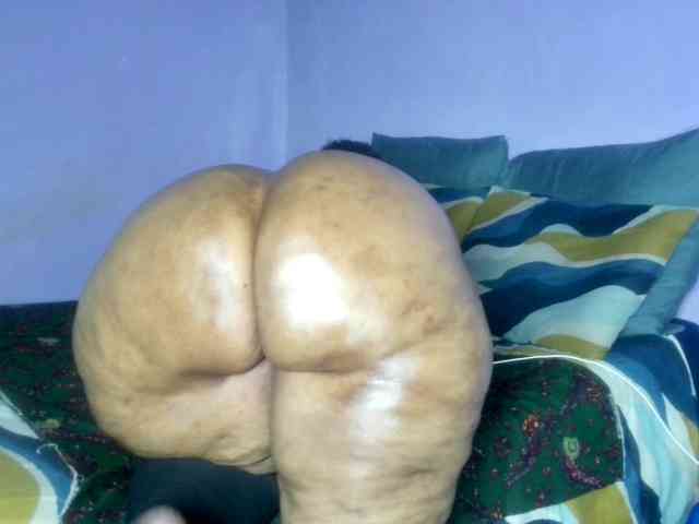 Big-Ass-Wilma webcam