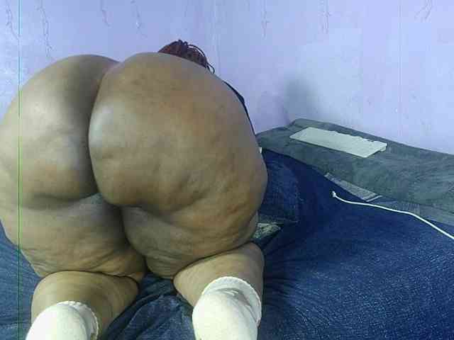 Big-Ass-Wilma webcam