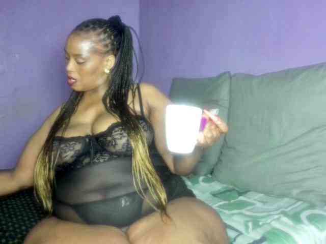 Big-Ass-Wilma webcam