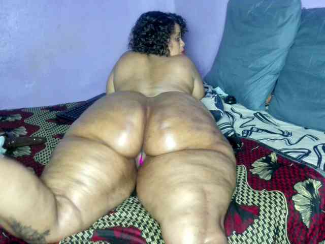 Big-Ass-Wilma webcam