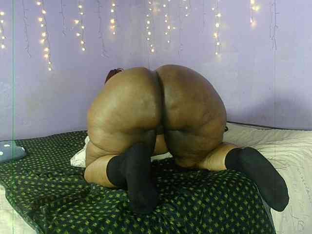 Big-Ass-Wilma webcam