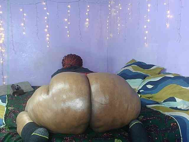 Big-Ass-Wilma webcam