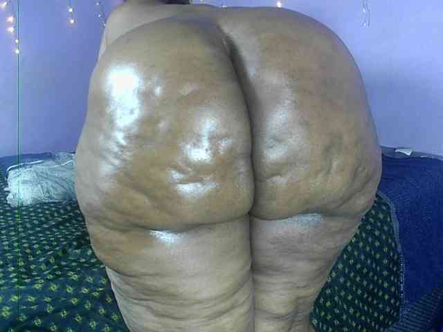 Big-Ass-Wilma webcam
