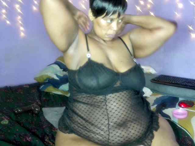 Big-Ass-Wilma webcam