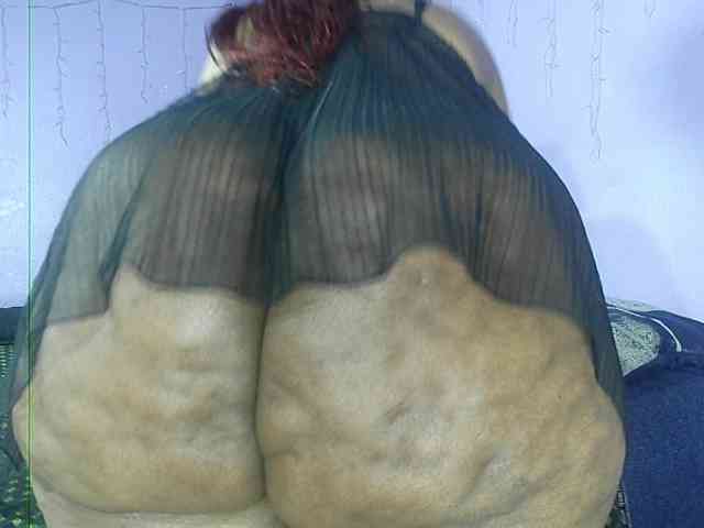 Big-Ass-Wilma webcam