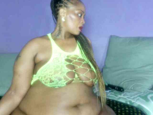 Big-Ass-Wilma webcam