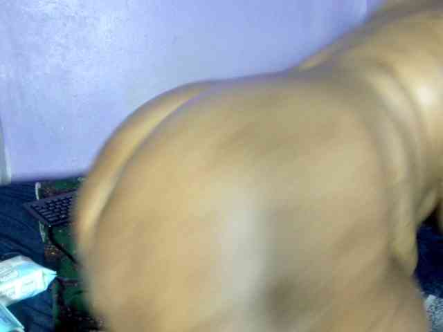 Big-Ass-Wilma webcam