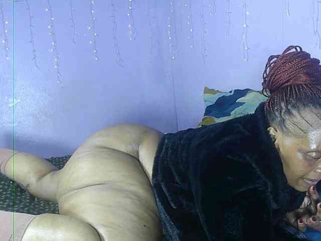 Big-Ass-Wilma webcam