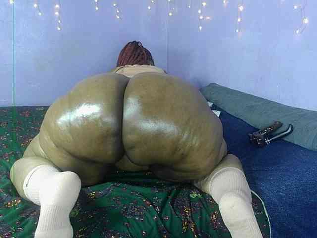 Big-Ass-Wilma webcam