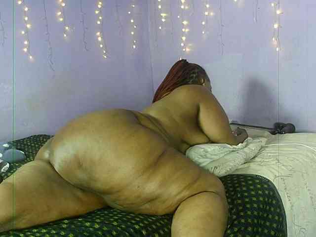 Big-Ass-Wilma webcam