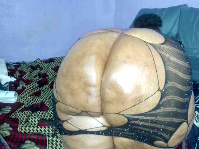 Big-Ass-Wilma webcam