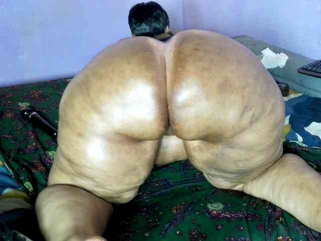 Big-Ass-Wilma webcam