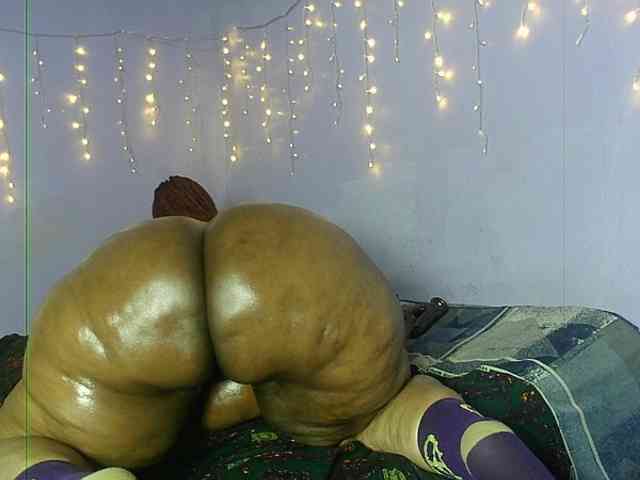 Big-Ass-Wilma webcam