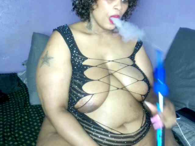 Big-Ass-Wilma webcam