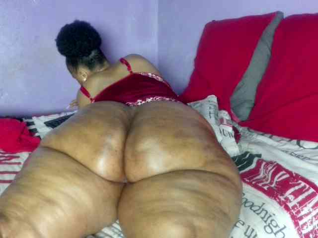 Big-Ass-Wilma webcam