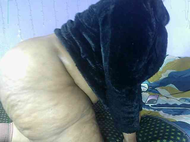 Big-Ass-Wilma webcam