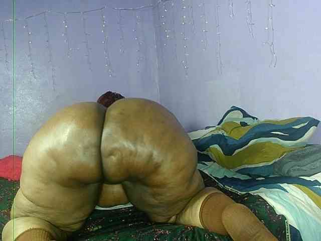 Big-Ass-Wilma webcam