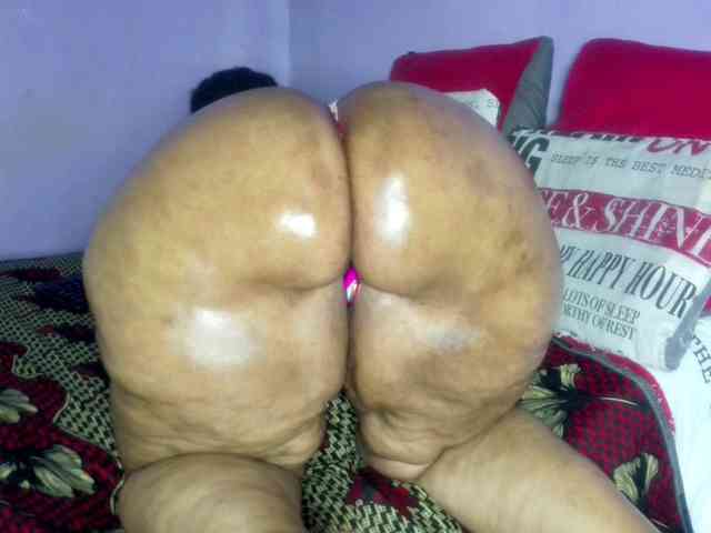 Big-Ass-Wilma webcam