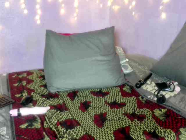 Big-Ass-Wilma webcam