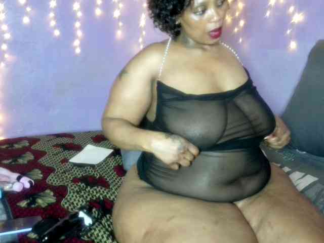 Big-Ass-Wilma webcam