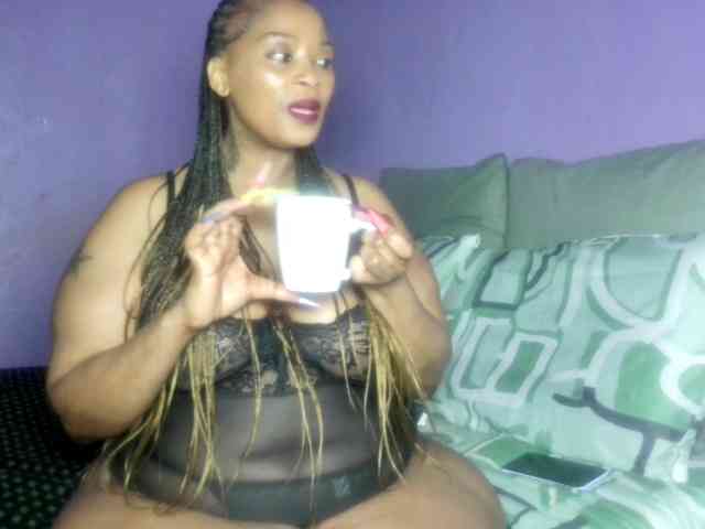 Big-Ass-Wilma webcam