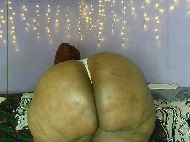 Big-Ass-Wilma webcam