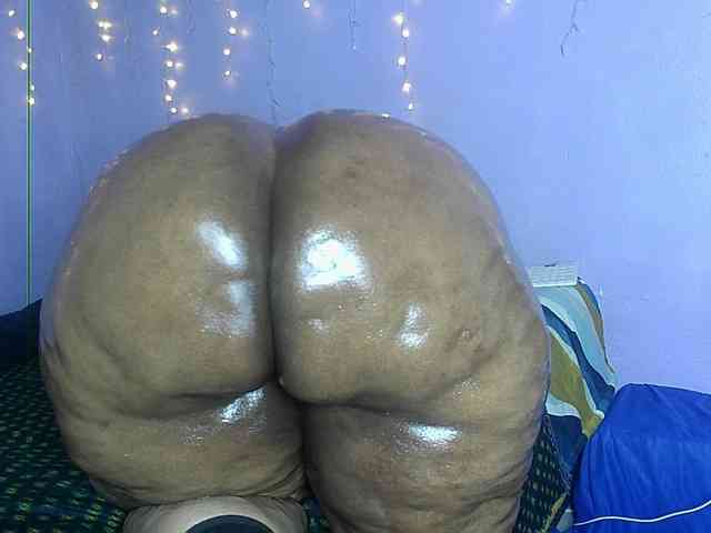 Big-Ass-Wilma webcam