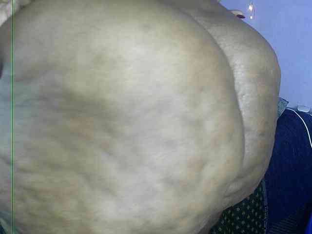 Big-Ass-Wilma webcam