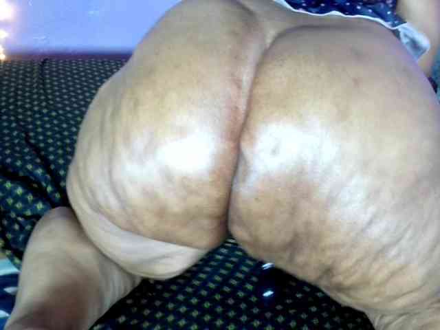 Big-Ass-Wilma webcam