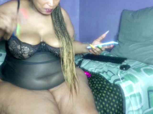 Big-Ass-Wilma webcam