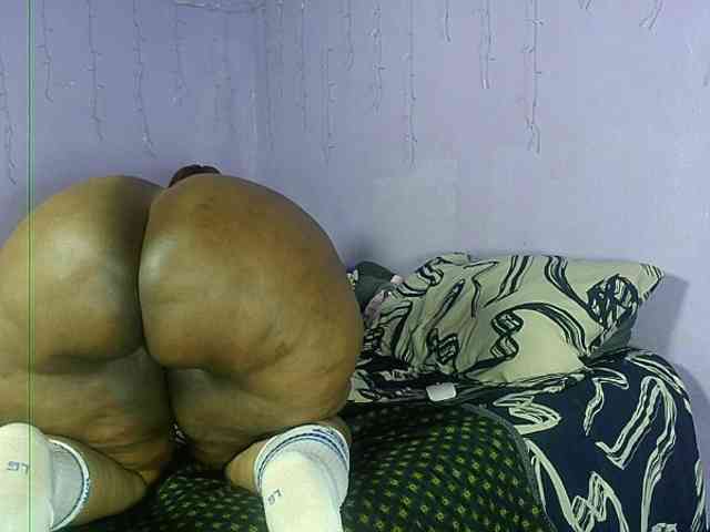Big-Ass-Wilma webcam
