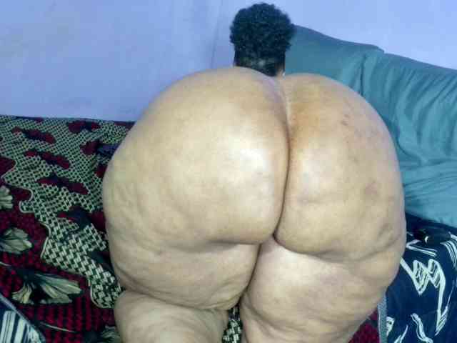 Big-Ass-Wilma webcam