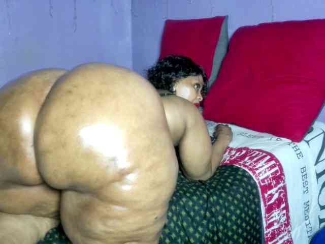 Big-Ass-Wilma webcam