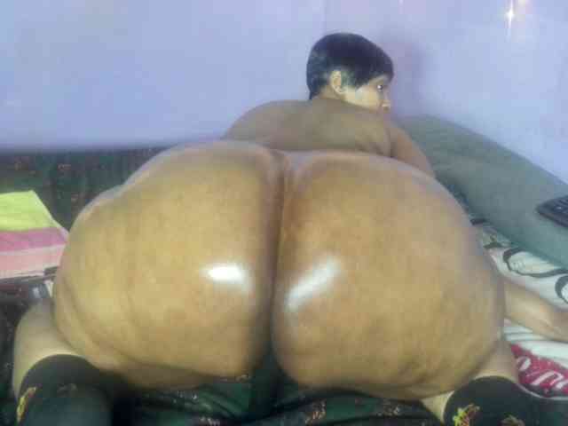 Big-Ass-Wilma webcam