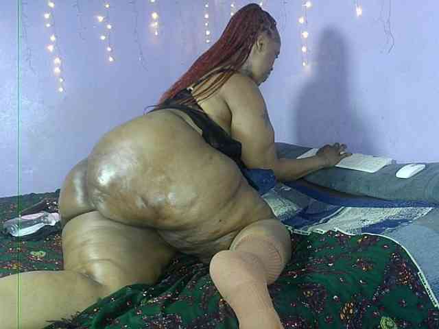 Big-Ass-Wilma webcam