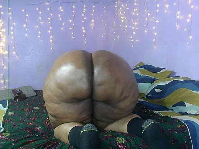 Big-Ass-Wilma webcam