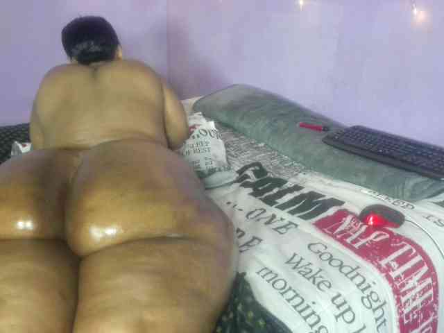 Big-Ass-Wilma's webcam live show